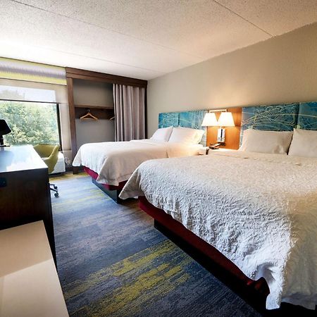 Hampton Inn Flemington Exterior photo